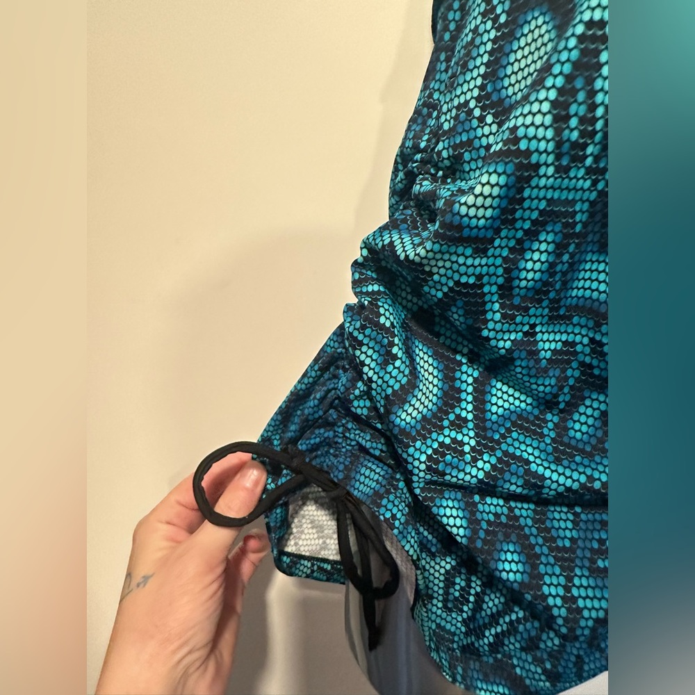 Swimsuits for All Size 20 Halter Swimsuit Top - Picture 5 of 11